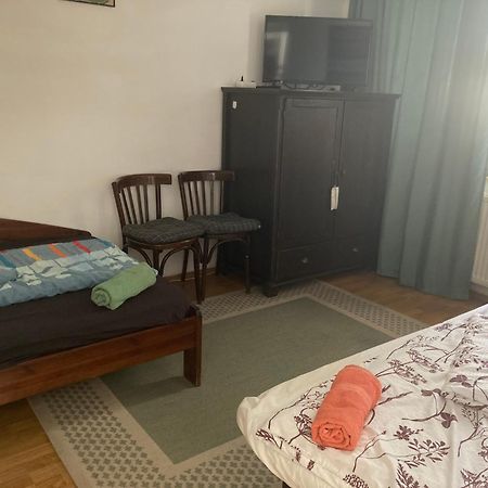 Apartman-Donau Tát Εξωτερικό φωτογραφία