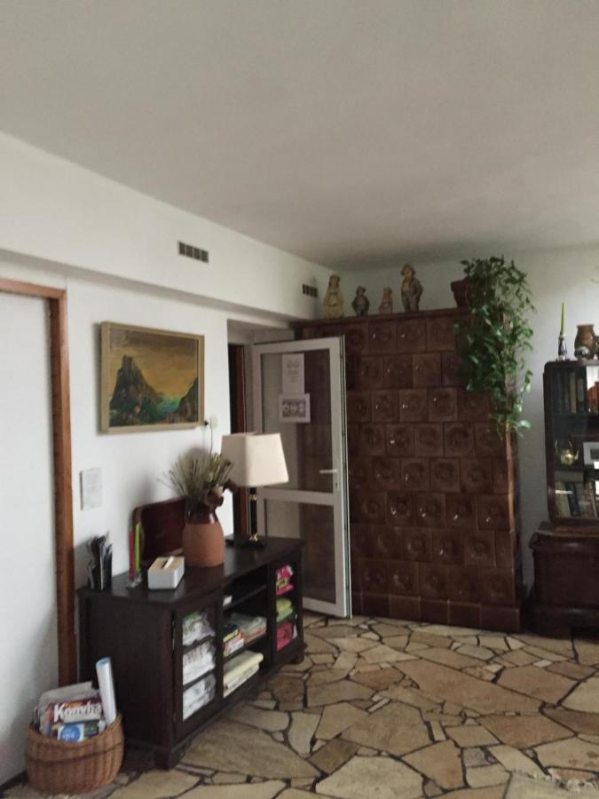 Apartman-Donau Tát Εξωτερικό φωτογραφία