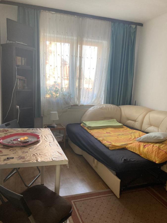 Apartman-Donau Tát Εξωτερικό φωτογραφία