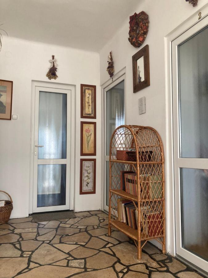 Apartman-Donau Tát Εξωτερικό φωτογραφία