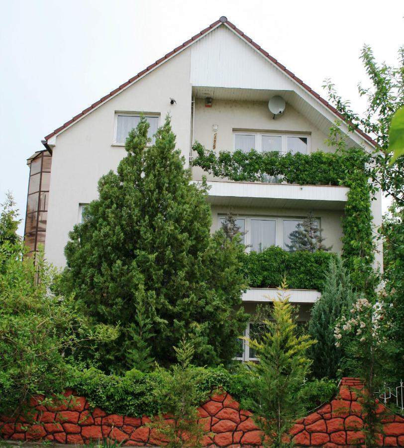 Apartman-Donau Tát Εξωτερικό φωτογραφία