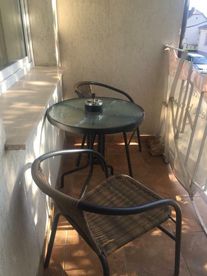 Apartman-Donau Tát Εξωτερικό φωτογραφία